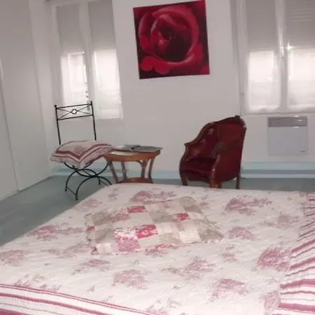 Chambres D'hotes Les Tartines Bavardes Pontorson