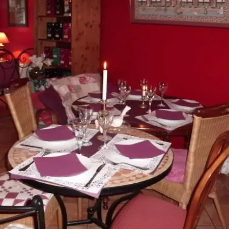Chambres D'hotes Les Tartines Bavardes Frühstückspension Pontorson