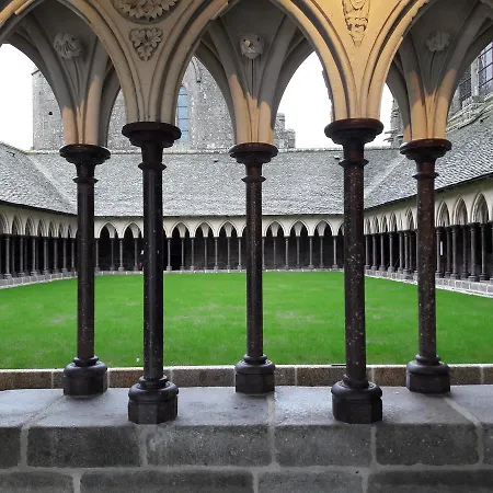 Chambres D'hotes Les Tartines Bavardes Frühstückspension *